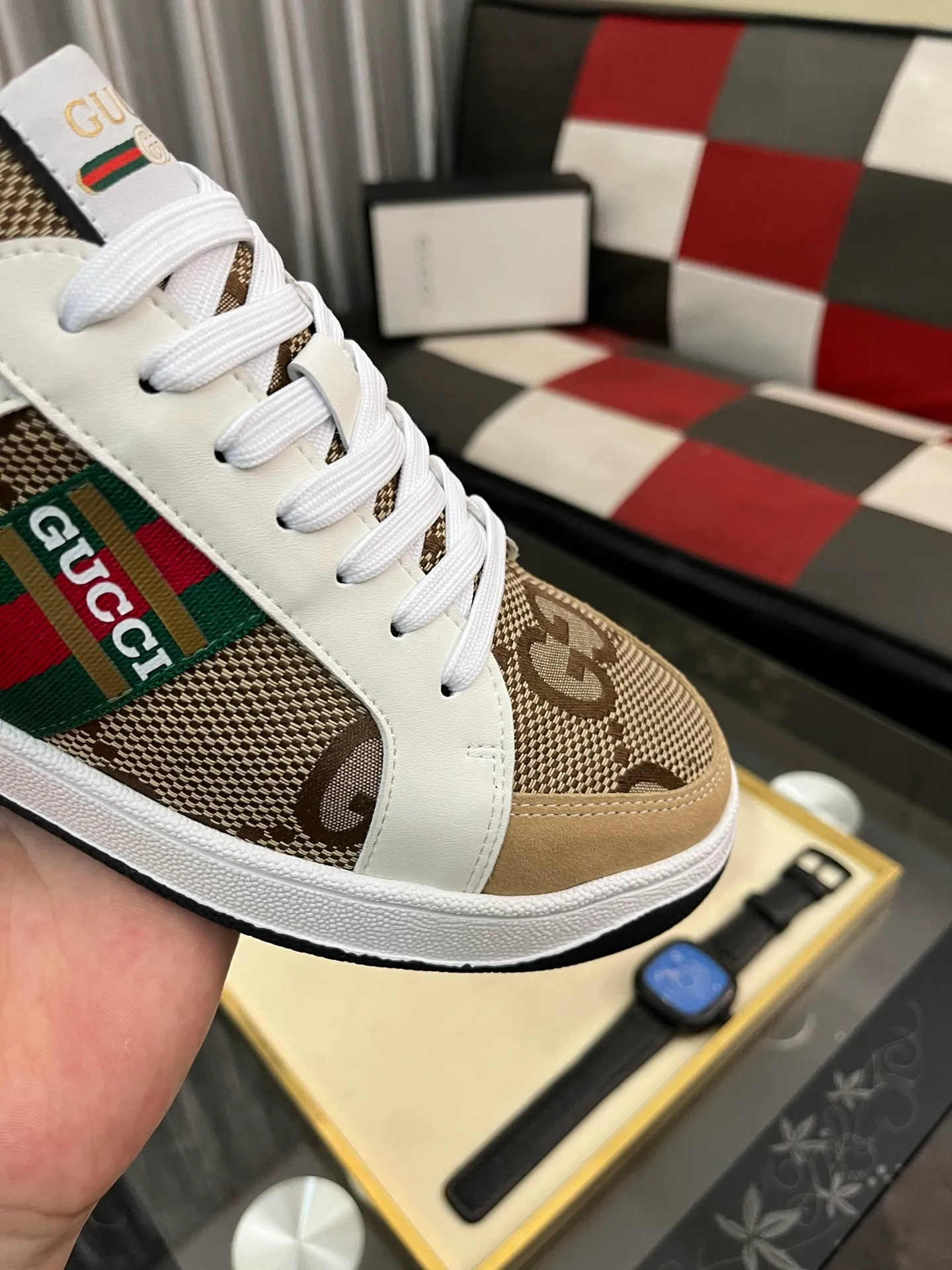 Men's Men's Shoes 💰400⌚️⌚️【GUCCI】Gucci men's latest white shoe series casual shoes! The official website is built 1:1. Upper: Made of imported cowhide, with electric embroidery ➕Inner lining: Made of high-quality first-layer pigskin, soft and comfortable. Picky material selection and exquisite workmanship give you the best enjoyment. Size: 38-444️⃣Colors available